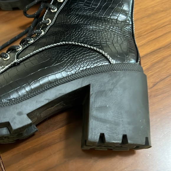 Booties - Picture 8 of 9